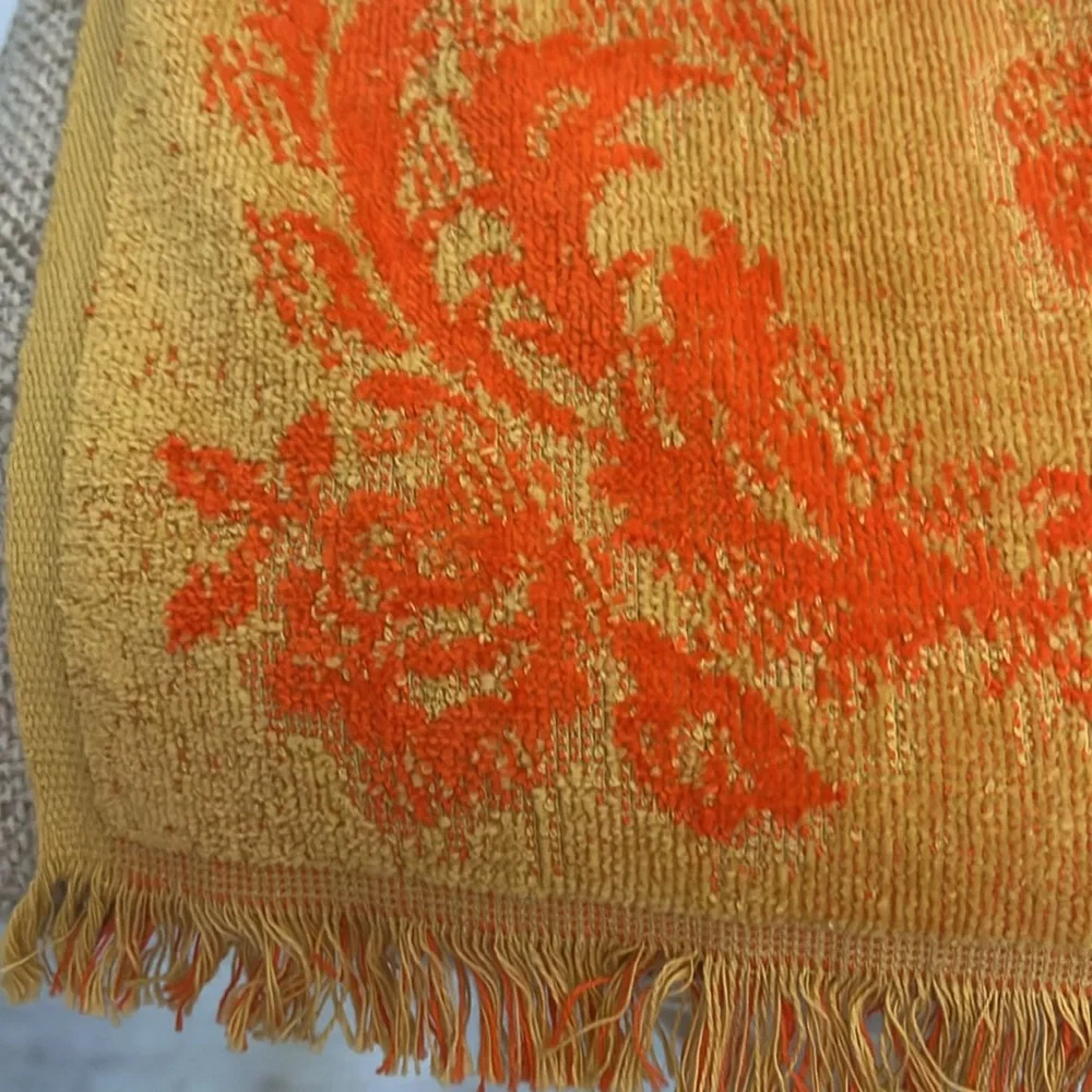 VTG Grants Fashion for the Home hand towel 100%cotton orange yellow rose fringe